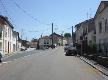 Rue Foch et rue du Val